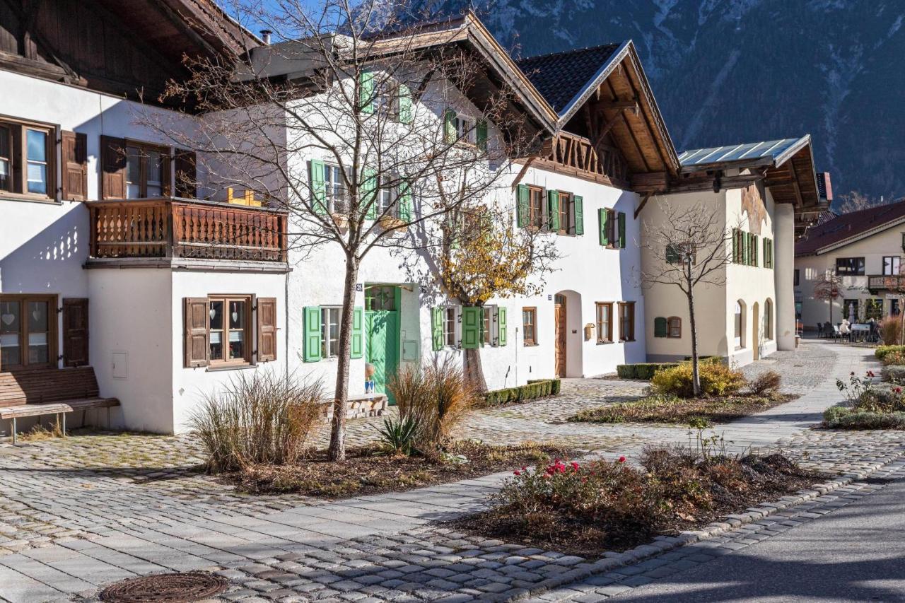 Ferienwohnung Bergkristall Mittenwald Bagian luar foto
