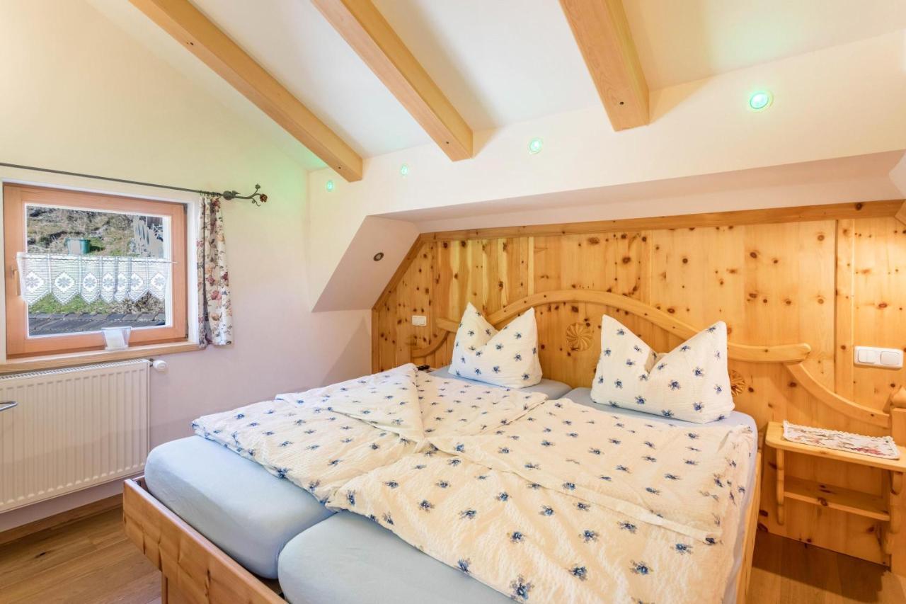 Ferienwohnung Bergkristall Mittenwald Bagian luar foto