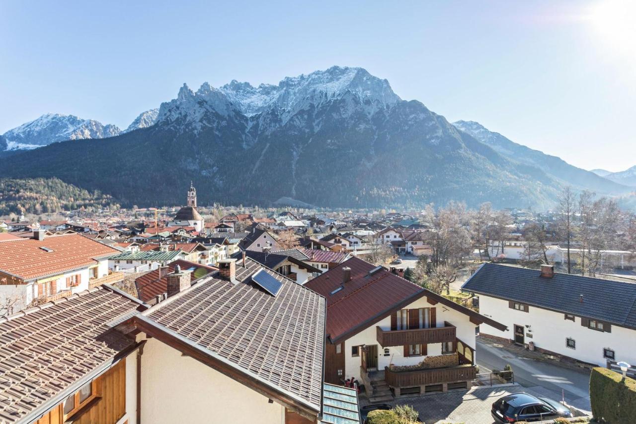 Ferienwohnung Bergkristall Mittenwald Bagian luar foto