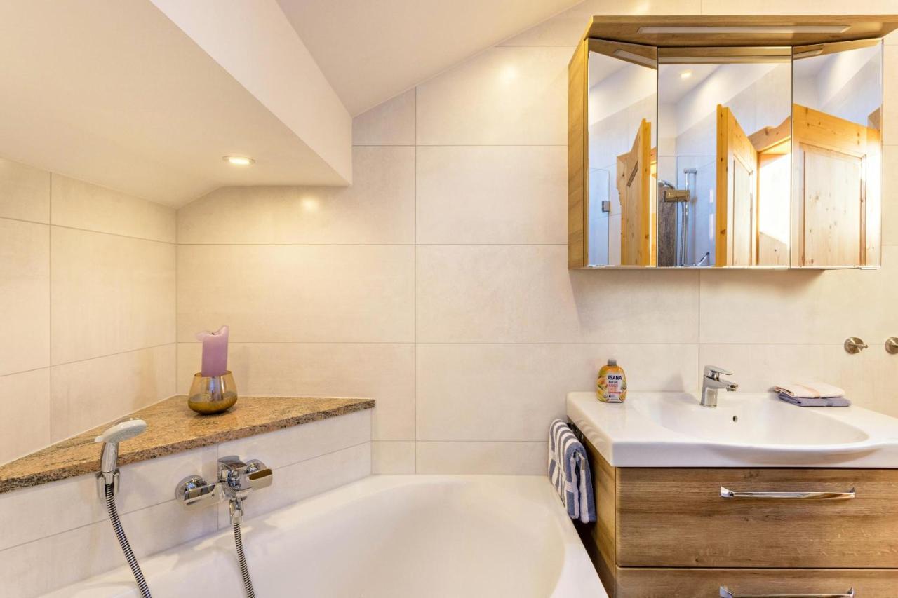 Ferienwohnung Bergkristall Mittenwald Bagian luar foto