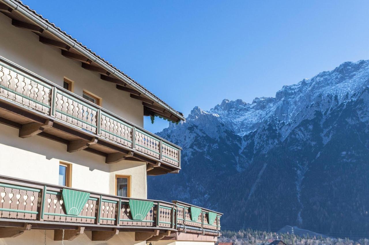 Ferienwohnung Bergkristall Mittenwald Bagian luar foto