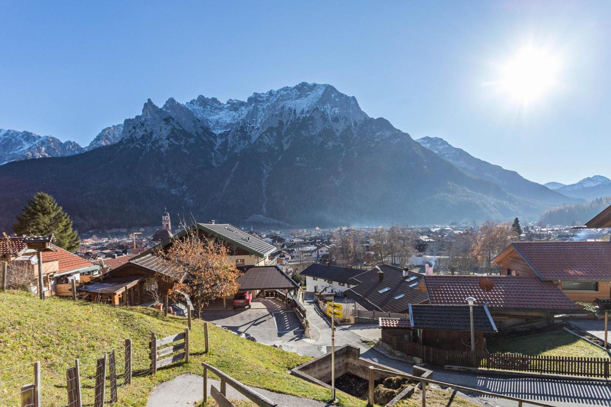 Ferienwohnung Bergkristall Mittenwald Bagian luar foto